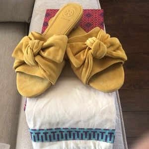 NIB Tory Burch Annabelle Suede Sandals
